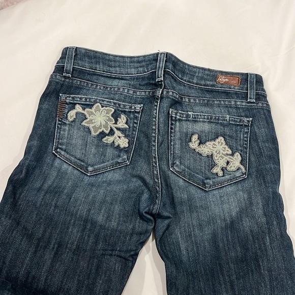 Paige Jeans with flower design - Picture 4 of 5